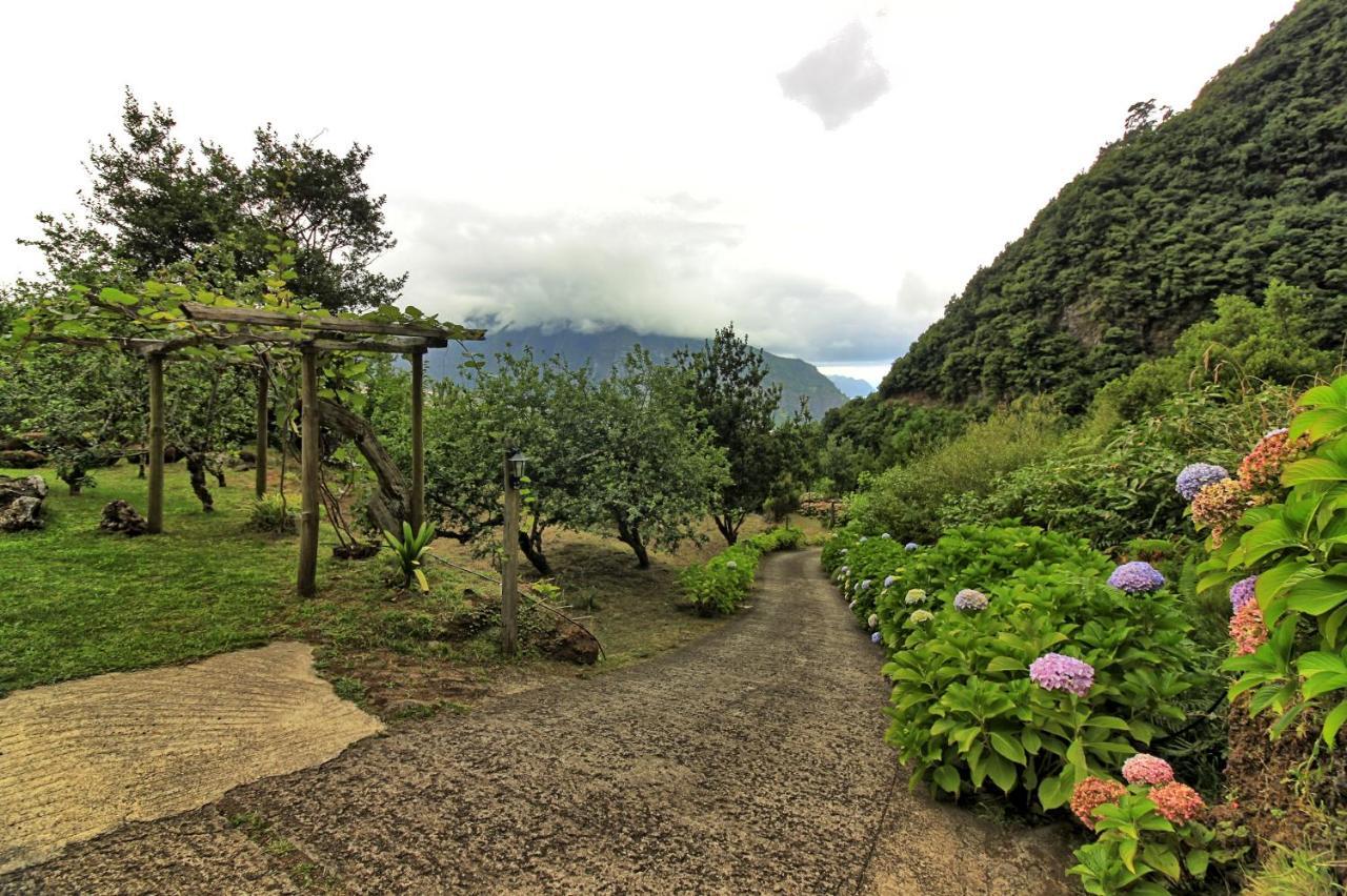 Chale Jardim De Cima Villa Sao Vicente  Ngoại thất bức ảnh